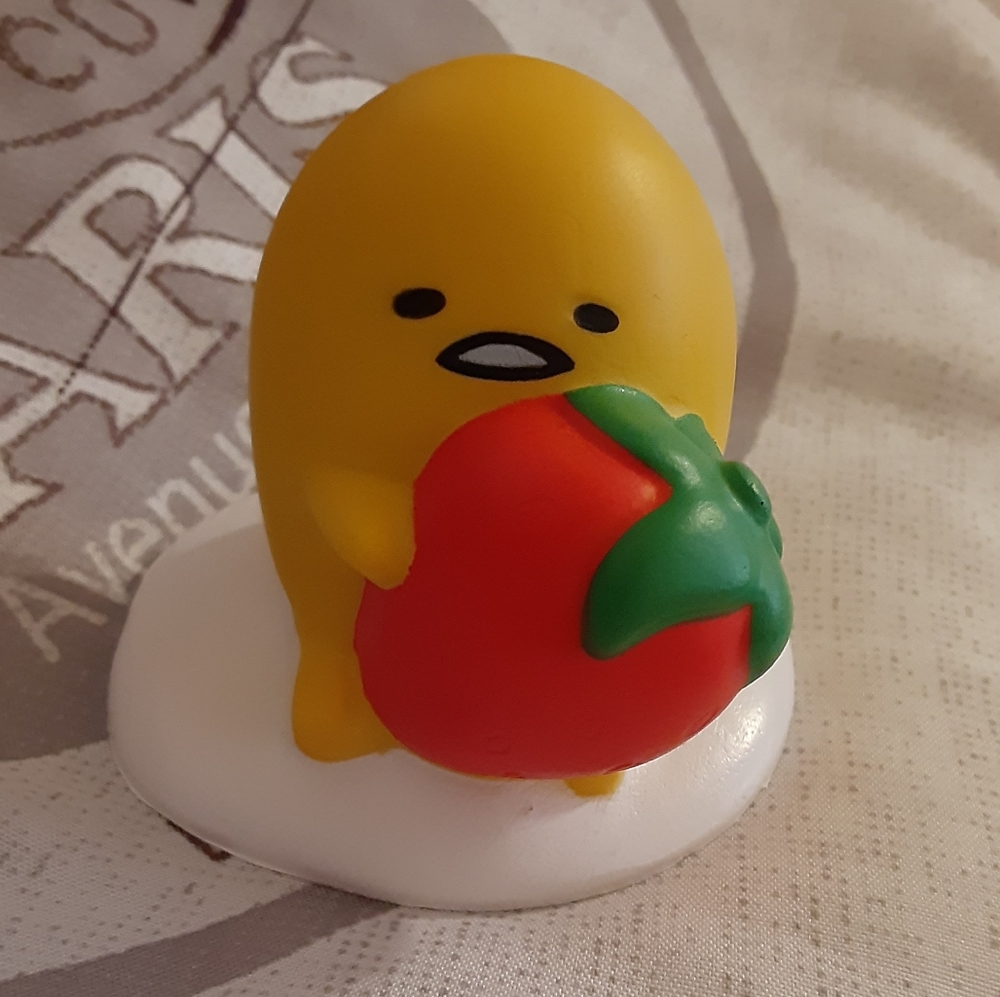 Gudetama Sanrio squishy
